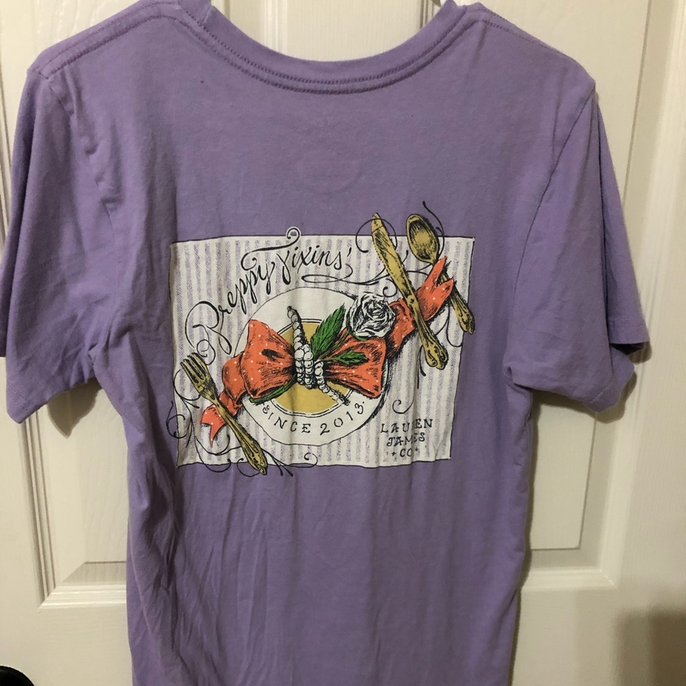 Lauren James tee